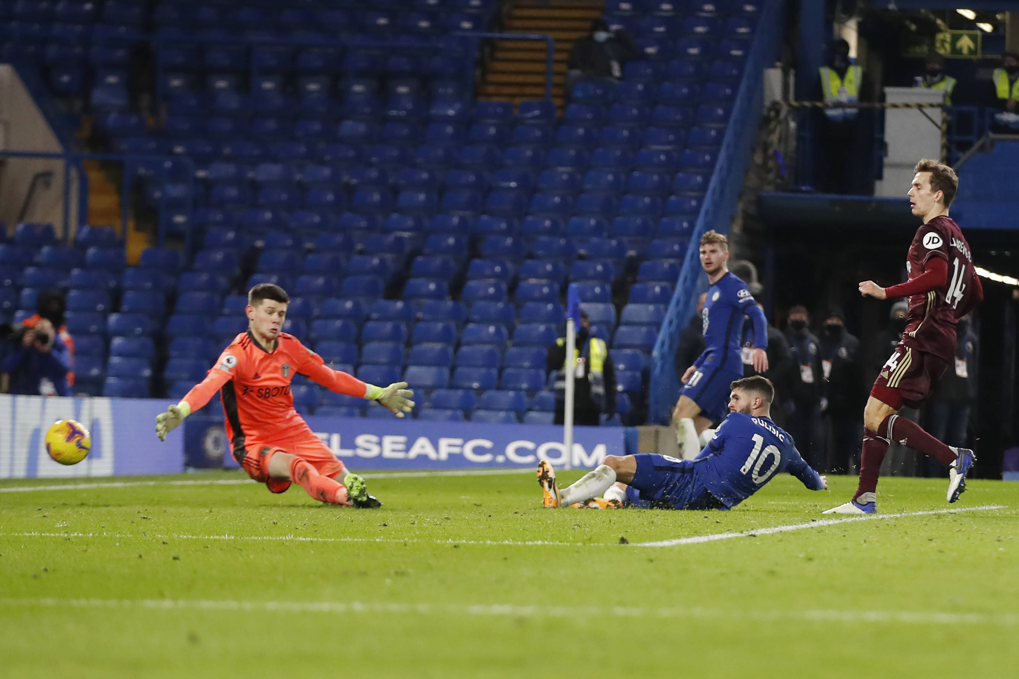 備戰中傷退 備戰中傷退